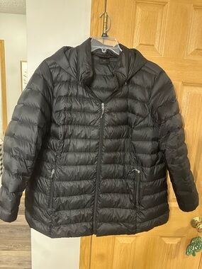 32 Degrees Black Quilted Puffer Jacket with Hood